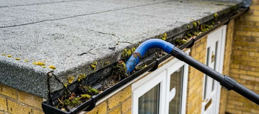 Get a Free Quote for Gutter Cleaning from Northern Powerwash Today