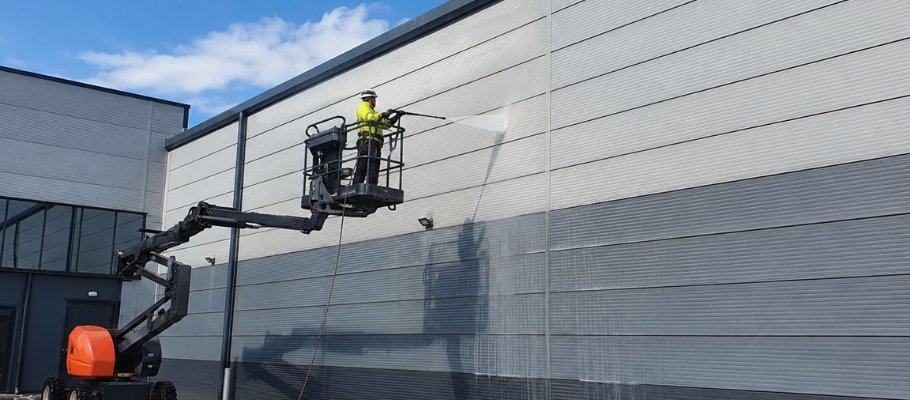 How Much Does Cladding Cleaning Cost